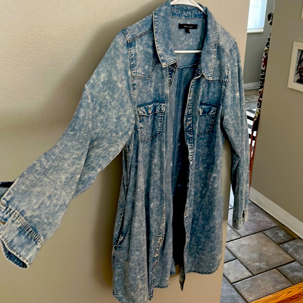 Thin Jean Shacket